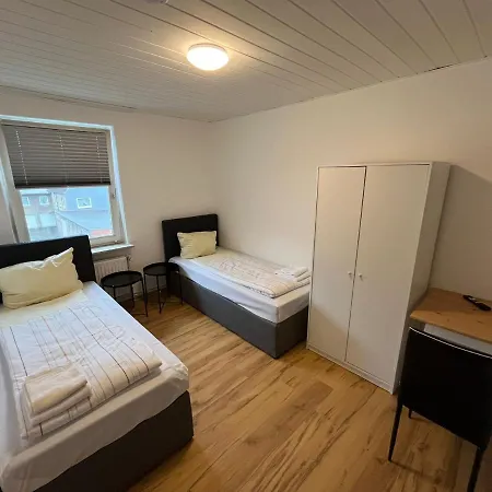 Monteurwohnungen Naehe Holsten Galerie Apartment Neumuenster