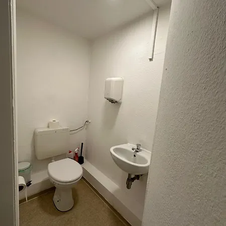 Monteurwohnungen Naehe Holsten Galerie Apartment Neumuenster