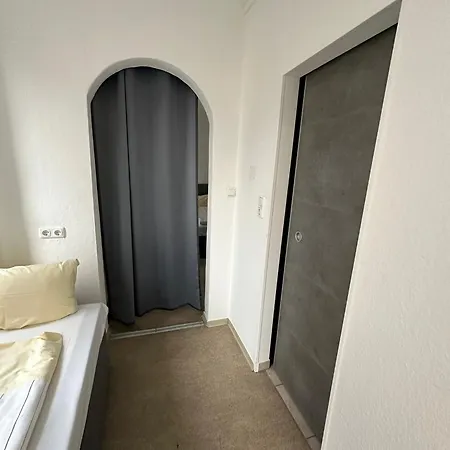 Apartment Monteurwohnungen Naehe Holsten Galerie Neumuenster