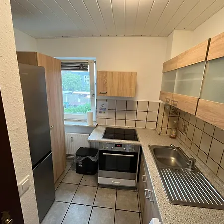 Monteurwohnungen Naehe Holsten Galerie *