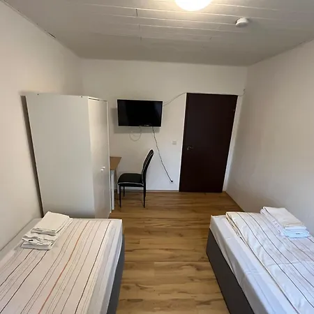 Apartment Monteurwohnungen Naehe Holsten Galerie