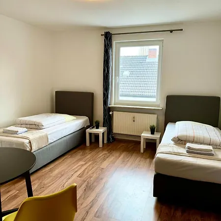 Monteurwohnungen Naehe Holsten Galerie * Neumünster